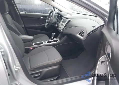 2018 Chevrolet Cruze Ls Auto from USA, damaged, VIN 1G1BC5SM4J7231983